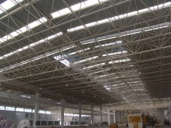 丽江网架工程施工中需要注意哪些事项？